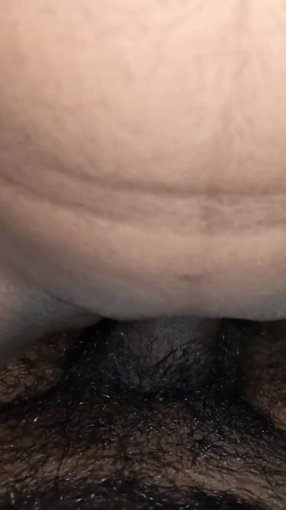 新しいインディアン・エクスプレスサービスは、硬くて痛いカウグリル・デシ・ヴァビを送っています。 | クリップ 1