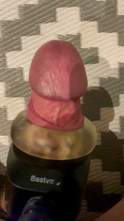 More wanking with my toy