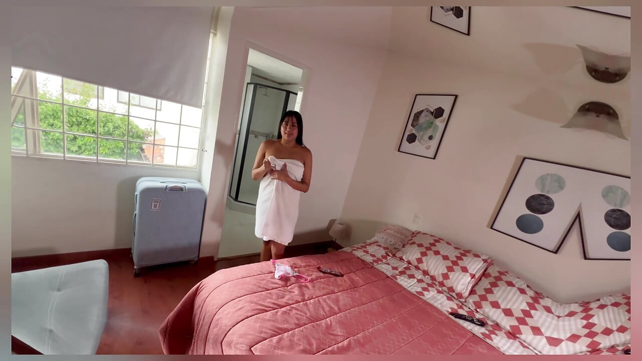 POV PRETEND TO BE THE GAY FRIEND TO FUCK MY SISTER-IN-LAW'S STEPSISTER