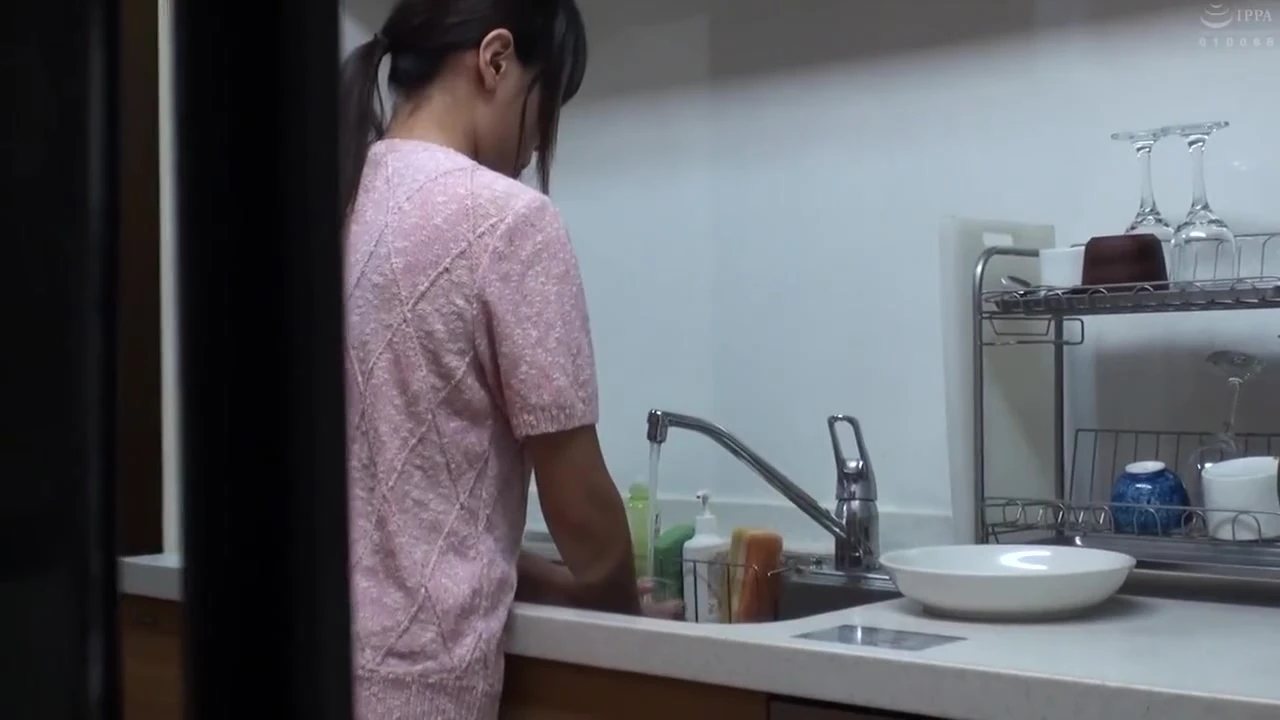 Thin Neighbor, Looks So Naive, So I Took Advantage 5