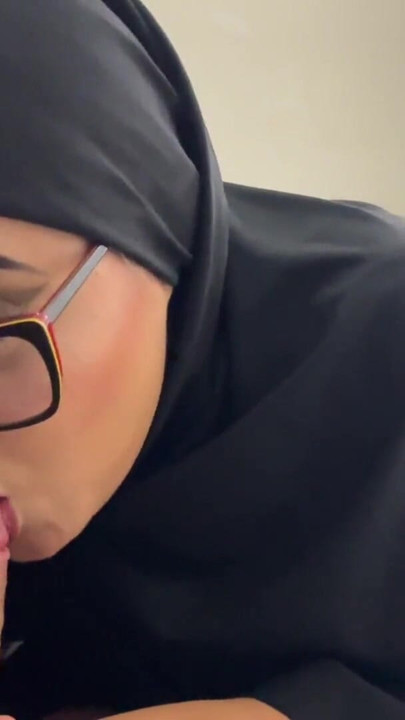 Religious Muslim Stepsister Puts Her Beliefs Aside To Try A Cock | Clip 2