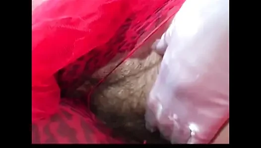 Gierige nymphomanin reitet dicken schwanz wie eine verdorbene schlampe