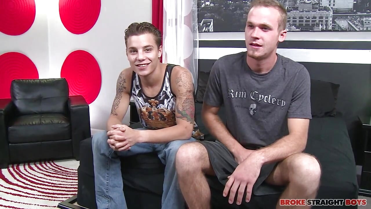 Tyler White และ Romeo James