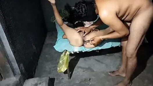 Bahut din se Bal badh gai thi saving kar Li pati patni ne