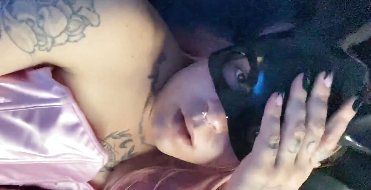 He punched the bunny tight ass, deepthroat and creampie