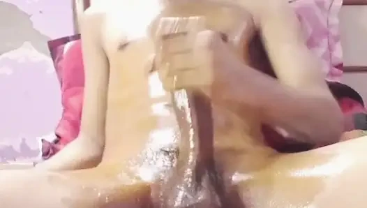 Sevimli Hintli eşcinsel oğlan anal mastürbasyon yapıyor bölüm 1