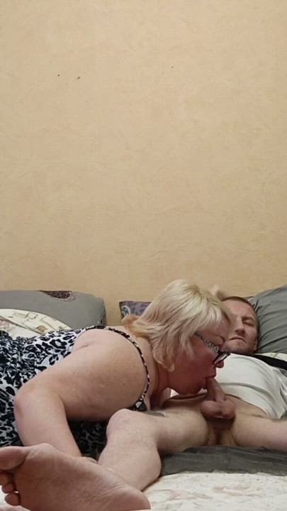 deep blowjob from stepmom and cum | Clip 1