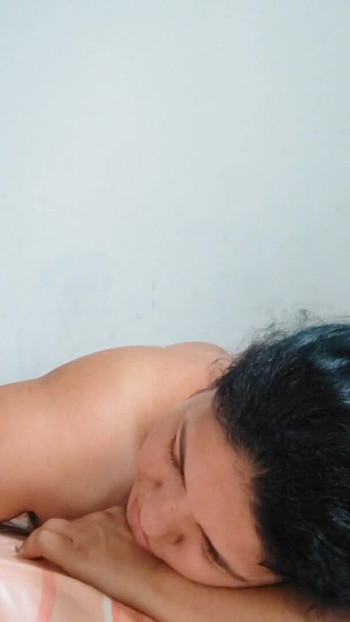 Detik menakjubkan dari "muka cantik berkongkek deepthroat"