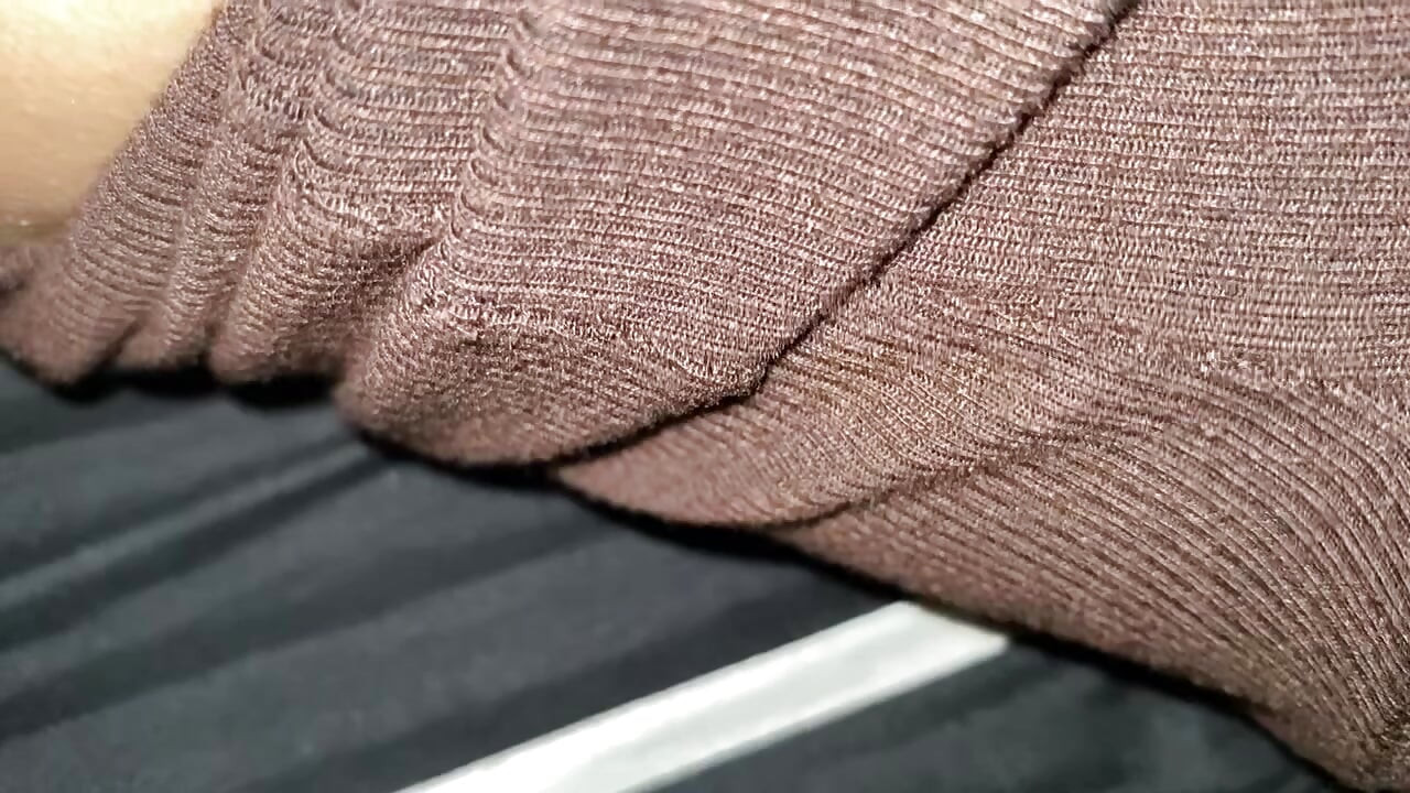 Video of an Indonesian couple fucking in the bedroom