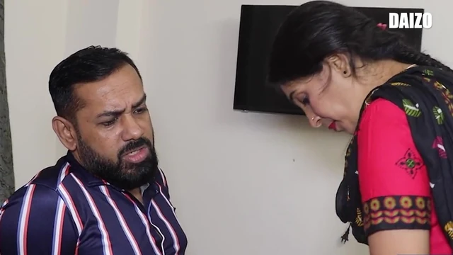 Dost Ke Biwi Ko Ghar Mein Akele Me Chhad Diya - Real Video Footage