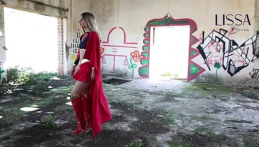 Gadis super ditipu ke sarang penjahat, sekarang dia harus melarikan diri