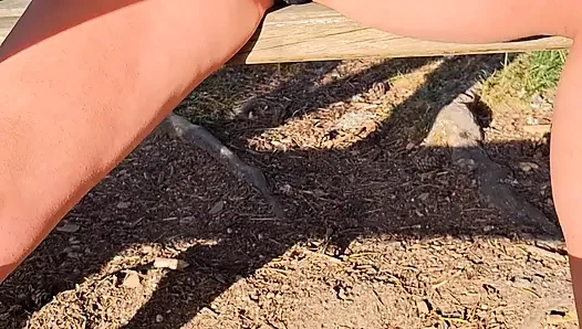 I film under her skirt