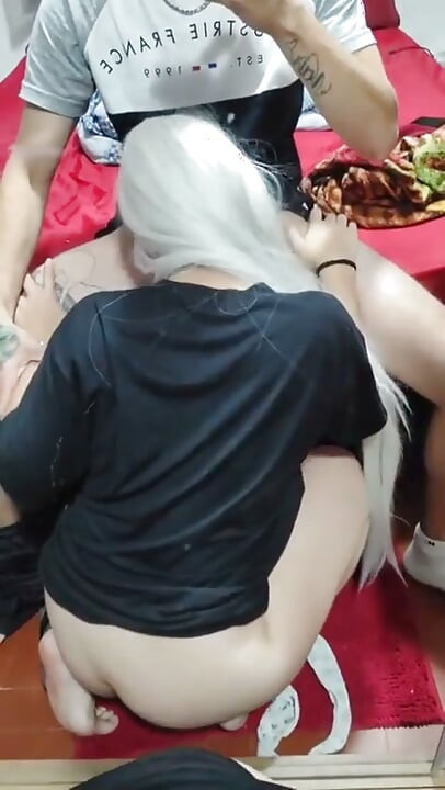 White wolf Ofc - white moon vip lutschte meinen schwanz und setzte sich mit ihrem riesigen arsch und ihrer kleinen muschi