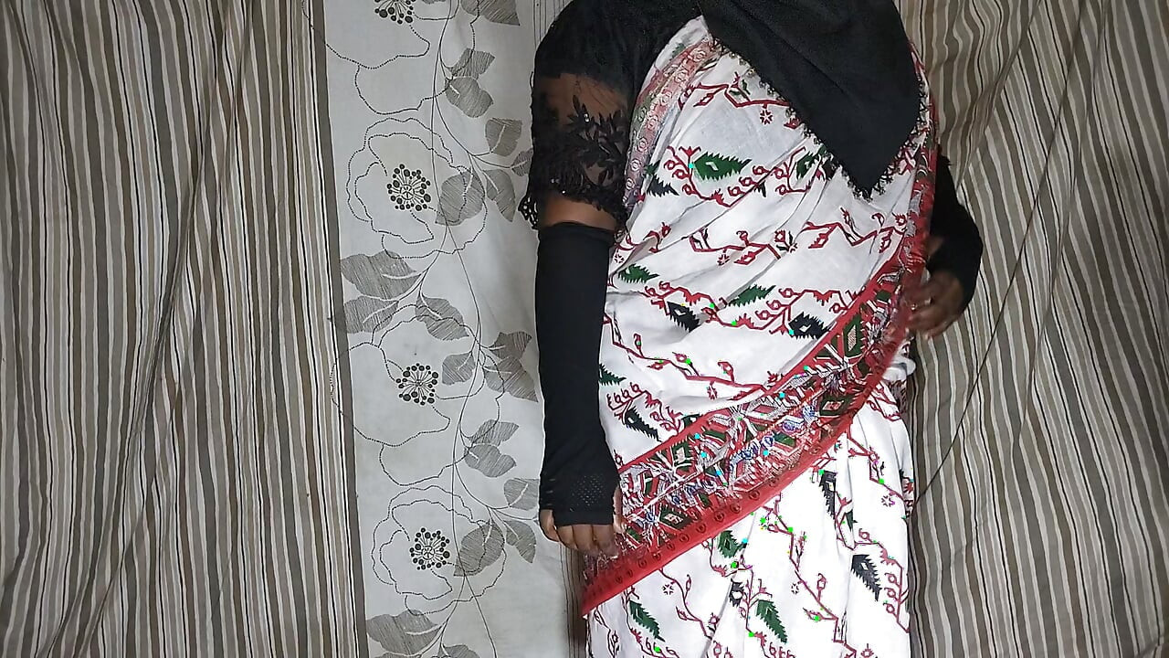 Ateşli sari romantizmi ve romantizm zamanı ve seks