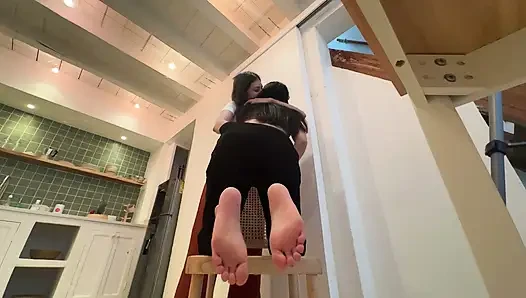 Wanita disentuh habis-habisan sampai orgasme