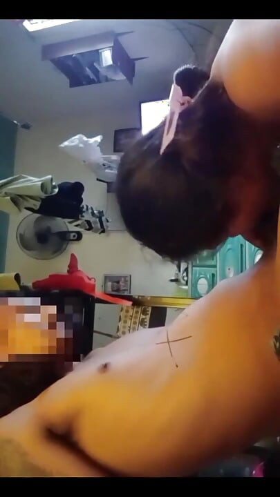 모든 것이 건조할 때까지 내 자지를 빨아