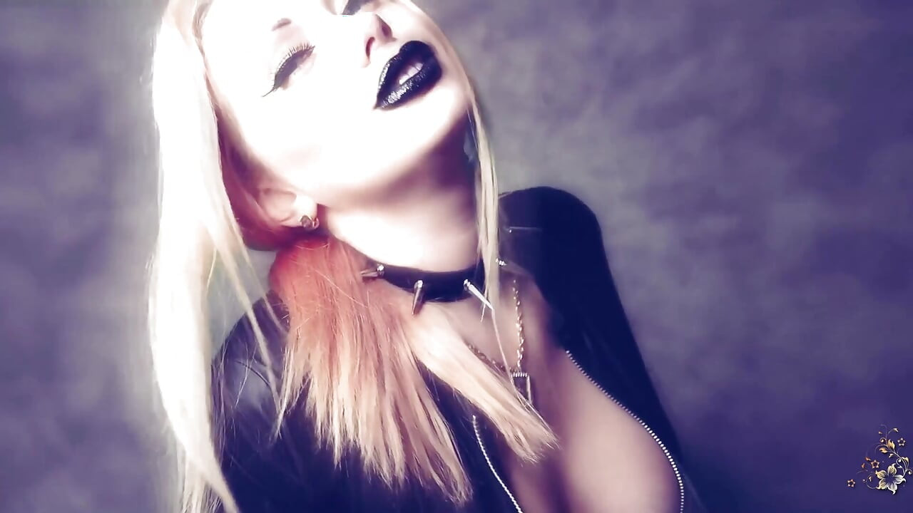 Personal dominant nurse for an old granny with black glossy lips! (Custom)