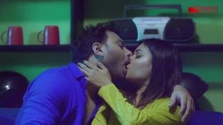 Calda coppia indiana fa sesso