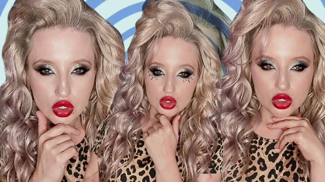 Your Money Looks Perfect on Goddess Findom Goaldigger