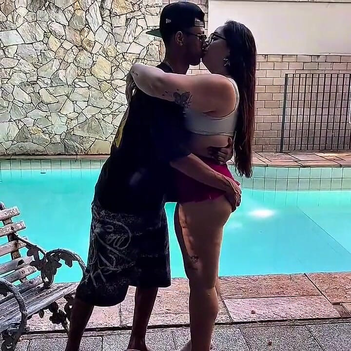 A Pleasant Afternoon to Enjoy a Black Cock From a Well-endowed Pervert in My Hot Pussy.