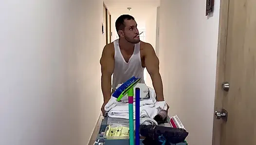 Aku menyetubuhi pria yang memperbaiki segalanya