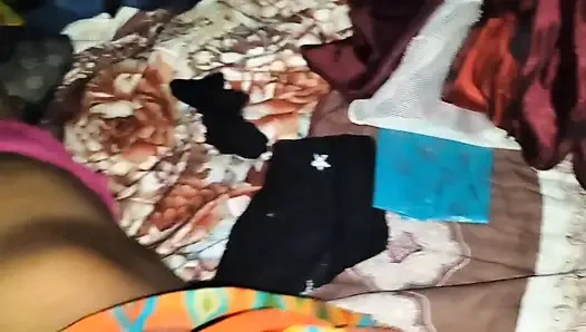 Jaymala hone se pehle larki ne friends se chudwaya