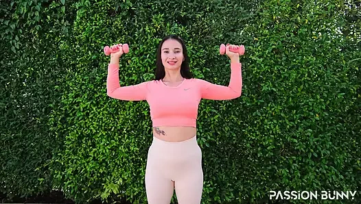 Тренировка с PassionBunny - День 4 - Плечи