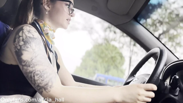 My passenger pay me with his cock and milk