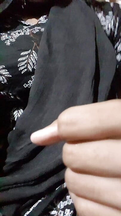 cu degetul cu femeie transsexuală desi sexy