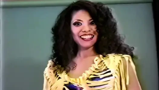 90'ların Minyon Asyalı Anal Nostaljik Vhs Yüze Boşalma