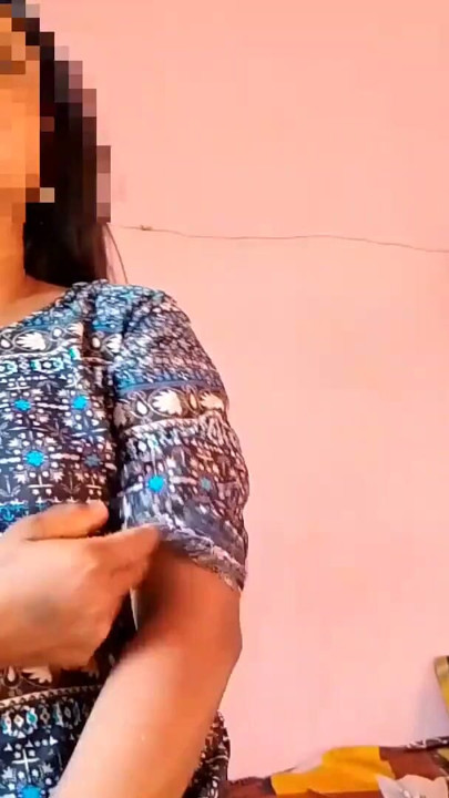 Bhabhi'yi Gündüz Okuyup Sikmek Çok Zevkliydi | Bölüm 1