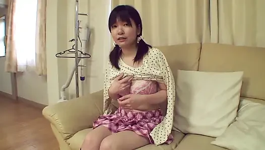 Mamiko ist eifrig darauf, diesen schwanz in ihre muschi zu bekommen