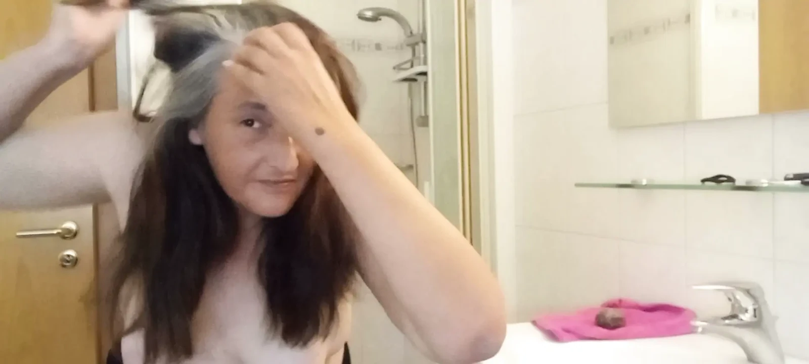 Mature 52 year old triggers you with slow hair combing without bra   very detailed