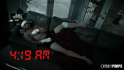 Horny MILF StepMom Helps Stepson When He Needs to Cum for Relief