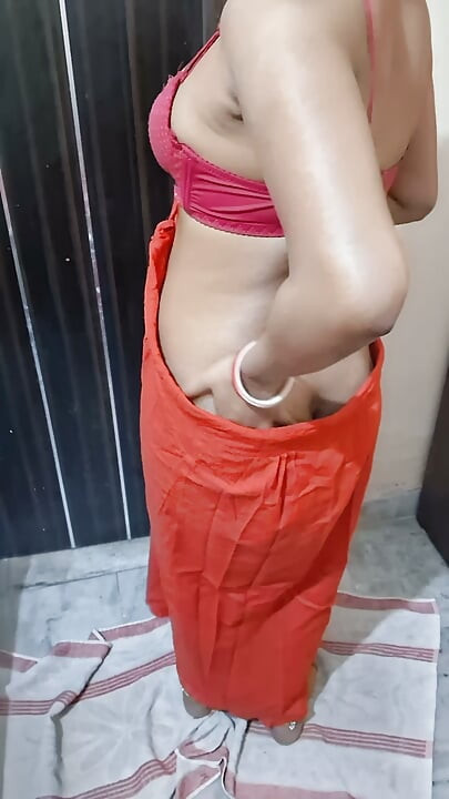 Bengali Bhabhi's Sexy Massage Video Cock Will Stand Up After Seeing You