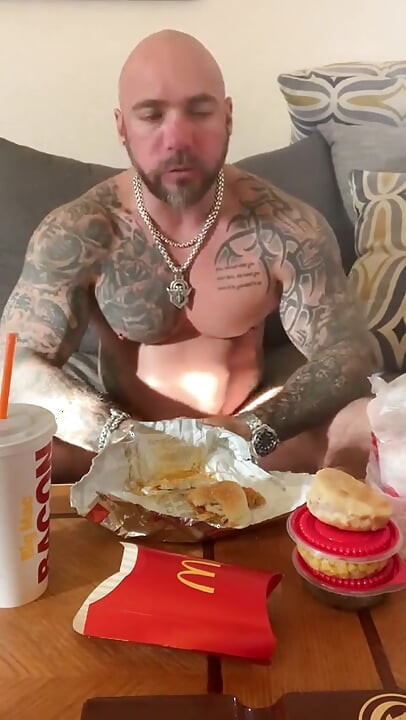 Mc Donald's and Kfc Mukbang!