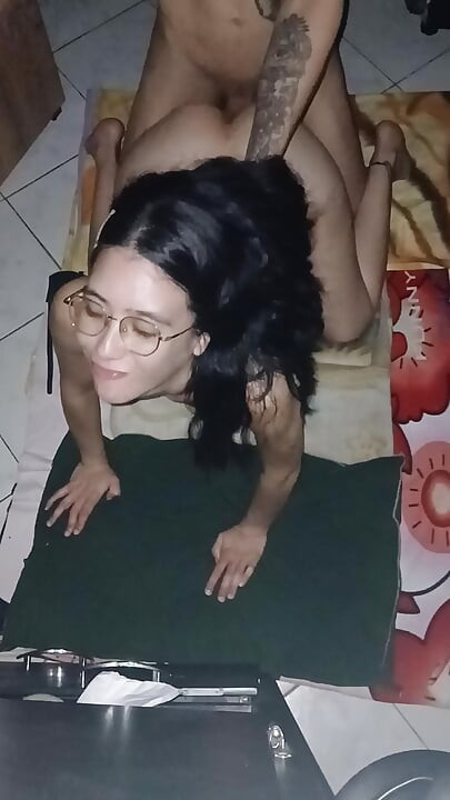 18+ caseiro real rabuda latina de quatro como cadela