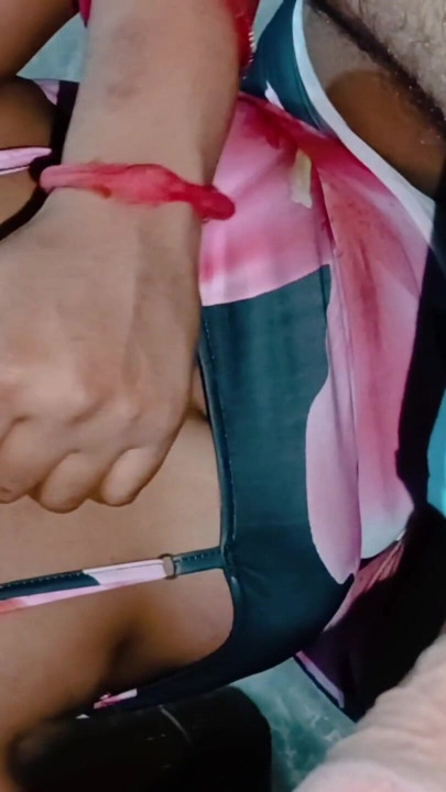 Eu fodo minha boca indiana e gozada na boca toda porra, duro extremo garganta profunda cara fodendo vídeo com tesão neha bhabhi com h | Clipe 1