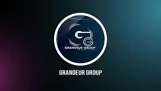 Отчаявшаяся, чтобы пойти в туалет, я писаю мои джинсы