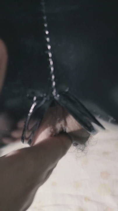 He fingers my pussy until I come | Clip 1
