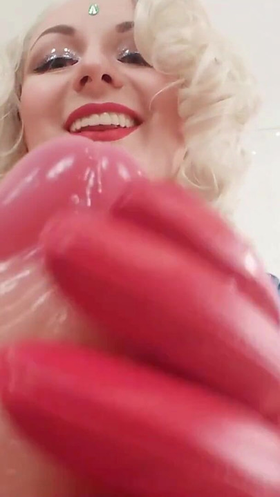 Detik menawan dari "Femdom pov cuckold bercakap kotor video lucah percuma - fetish blonde Arya Grander"