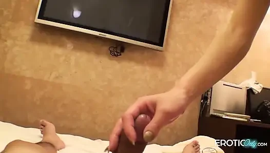 Lütfen bana ateşli sulu sakso çek bebeğim