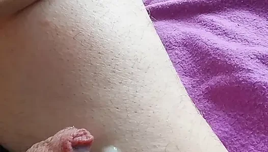 Sissy Cum-slut Cumshot