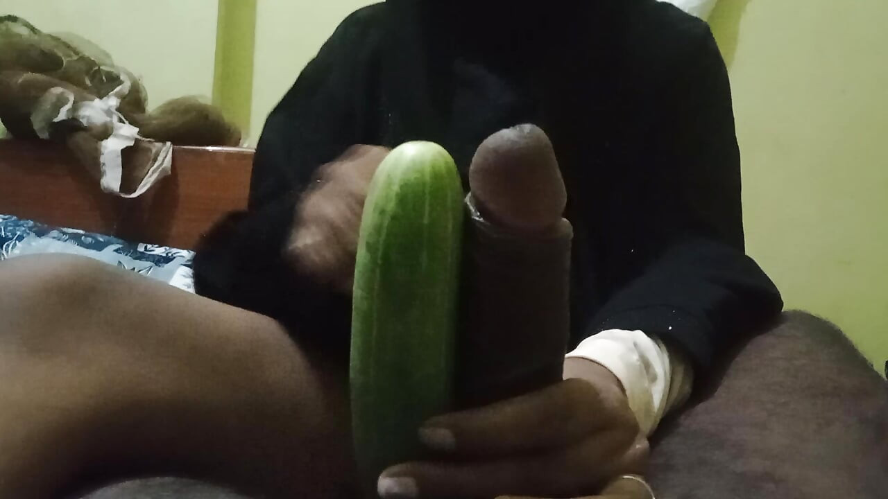 My burqa Muslim girlfriend is so hot that you will wash your water when you see it! The most powerful video ever