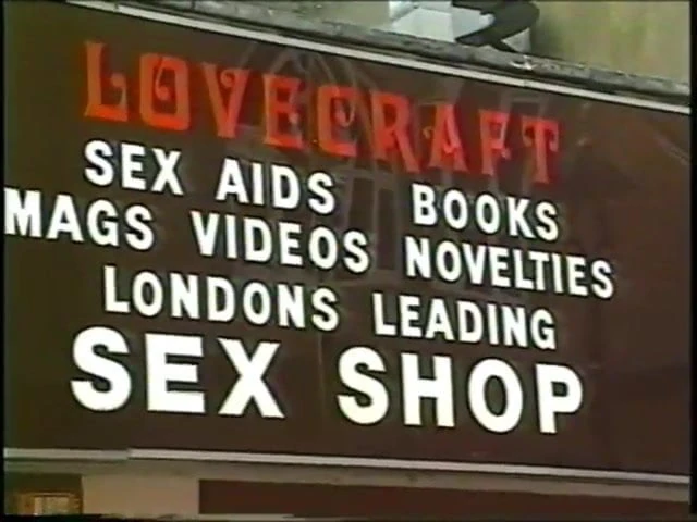 Lisa Lipps - In London