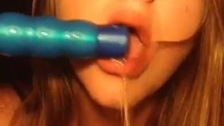 Horny amateur redhead needs to fill her mouth