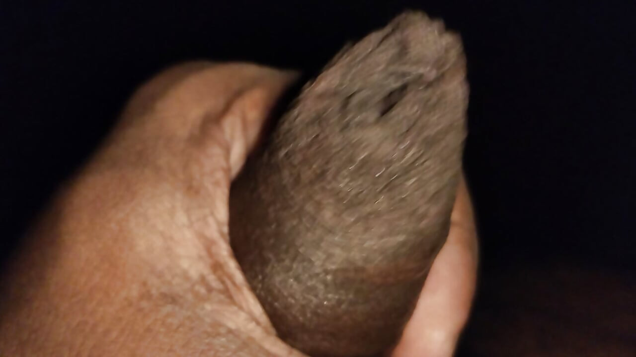 My neighbour aunty navel made me cum