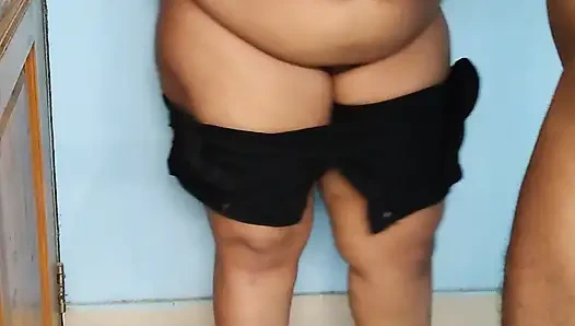 Hindistan'dan büyük memeli Aria Mia ile takılıyor - ateşli boşalma