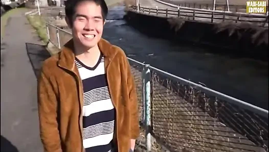 Горячая Spring Inn после работы известна подавляющей интимным опытом гостеприимства взрослых - сцена.5