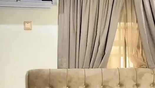 ЕМУ НУЖНО БОЛЬШЕ